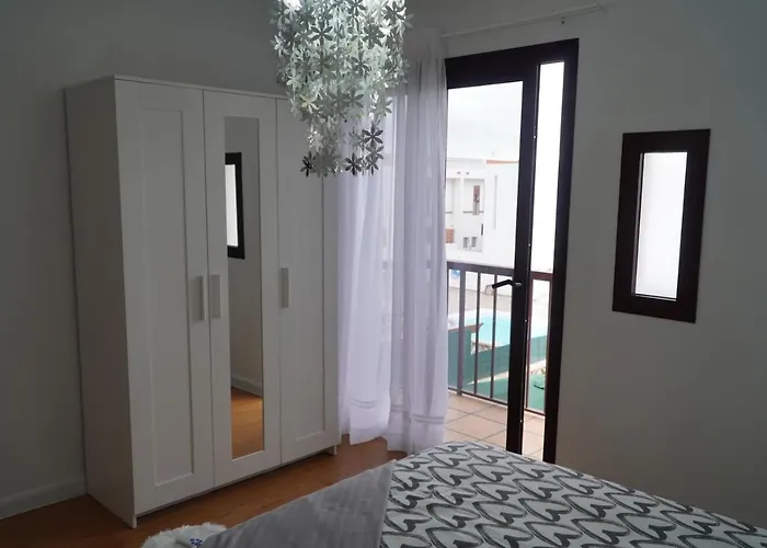 Roset بيت للعطل